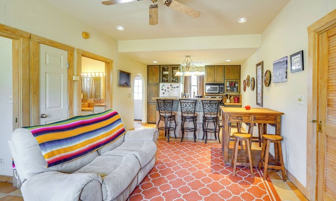 Terlingua House | Vibrant Terlingua Vacation Rental Near Big Bend!
