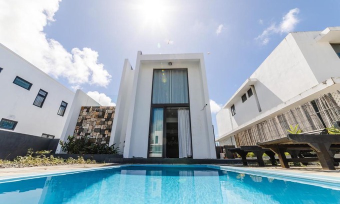 Trou d'Eau Douce Villa | Viccos Villa - Brand New Villa in Trou d'Eau Douce