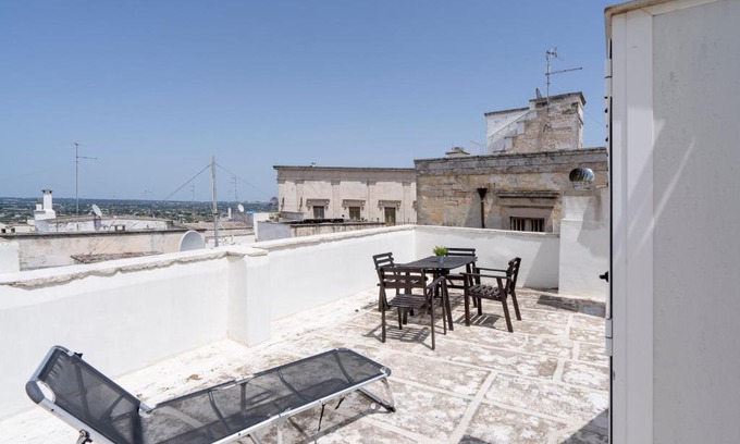 Martina Franca Apartment | Vico II Terrace Apartment a step from Piazza Roma
