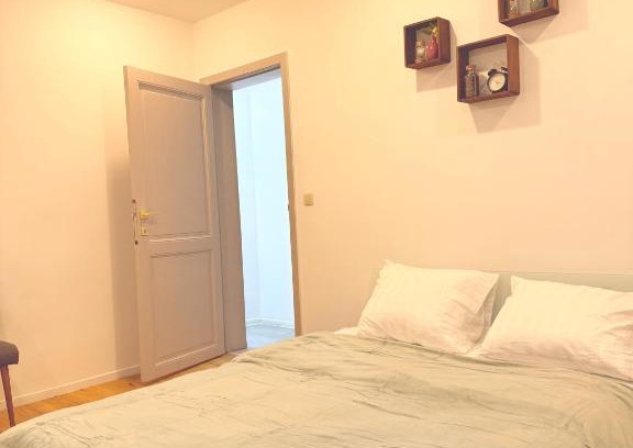 Charleroi House | vicos house