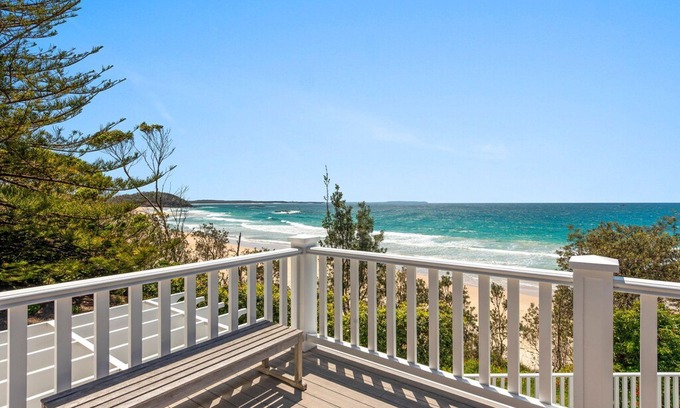 Narrawallee House | Victor Ave 12-14 Narrawallee