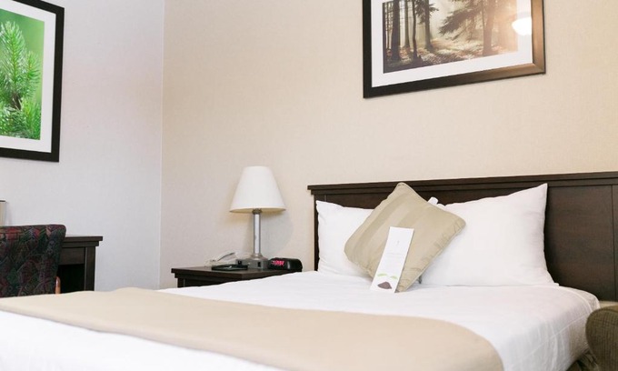 Flin Flon Hotel | Victoria Inn Flin Flon