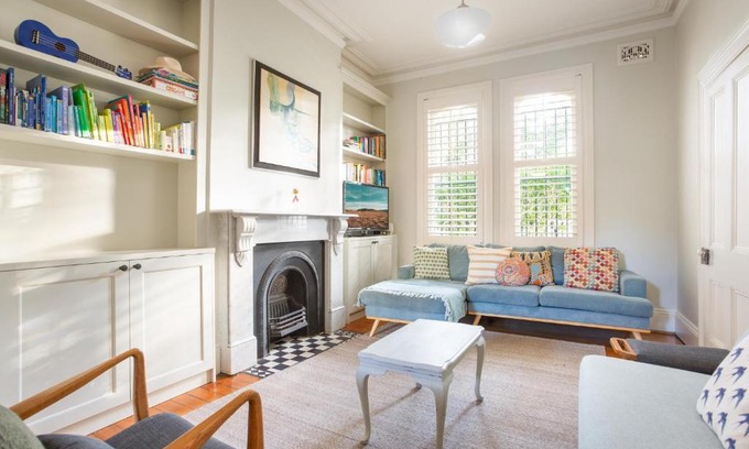 Bondi Junction House | Victorian-Style House with Courtyard off Oxford St
