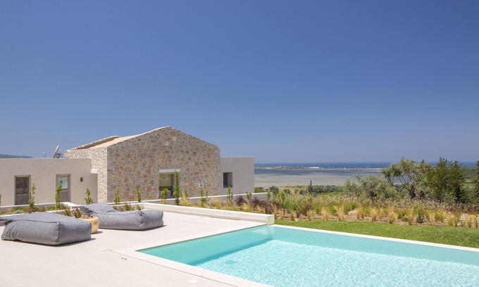 Spanokhorion Villa | VIENTO VILLAS 2 bedrooms private pool sea views near Lefkada town & beachesn
