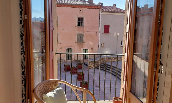 Molitg-les-Bains Apartment | Vieux Chateau Le Casteil, 2 bedroom apartment in a 15th century castle fort.
