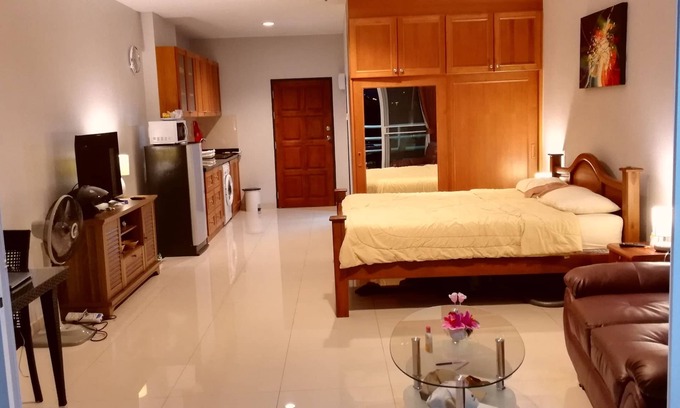 Jomtien Apartment | View Talay 5D Jomtien Beach Pattaya R192