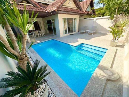 South Pattaya Villa | View Talay Villas - Luxury, 2 Bedroom - private pool villa, 500m from Jomtien beach - VTV 86