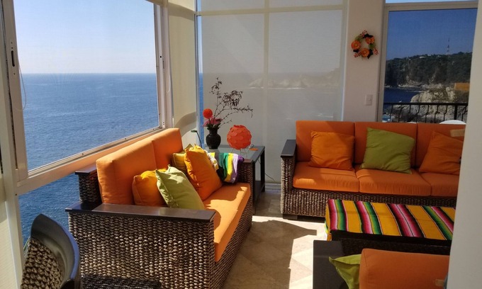 Puerto Angel Apartment | Viewpoint in Puerto Angel 201