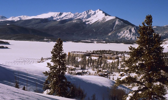 Dillon Condo | Views, Elevator, HOA Hot Tub! Easy Drive to 6 Ski Resorts, Shops, Dining