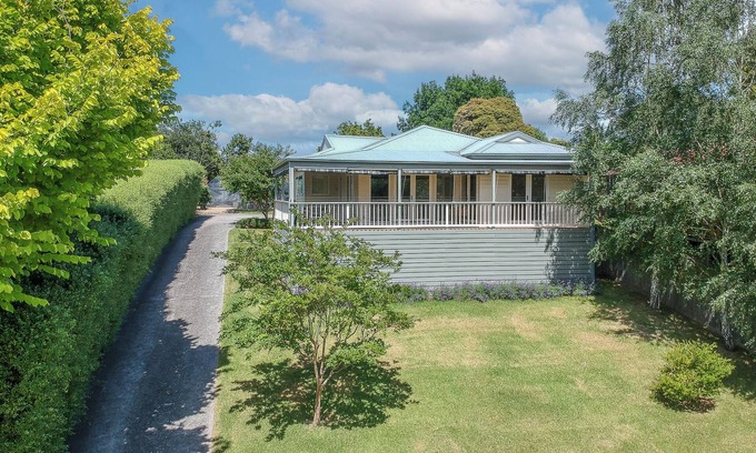 Healesville Apartment | Views on Montpellier