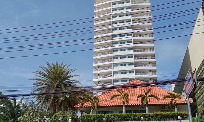 Pattaya Bay Apartment | Viewtalay6 by Pat 42