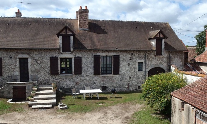 Nouan-sur-Loire House | Vigneronne Farm near Chambord