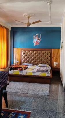 Bhagsu Nag Apartment | Vikas House