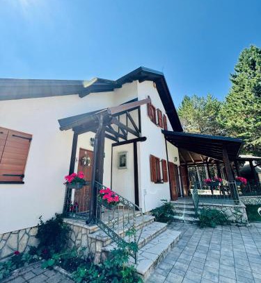 Risovac Ski Chalet | Vikendica Tara