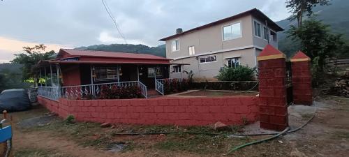 Mahabaleshwar Hotel | Vikrant Deluxe Rooms