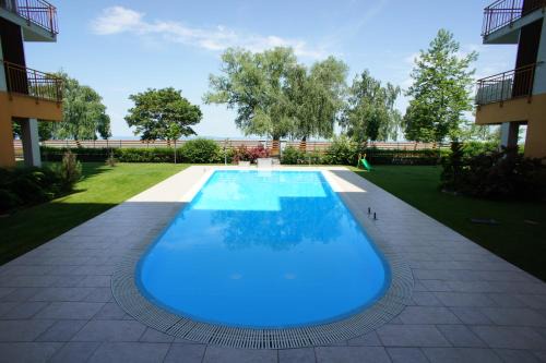 Siofok-Szabadifurdo Apartment | Viktória Beach Apartman Gold 2. Siófok
