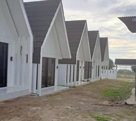 Garut Villa | vila cahaya pantai karangpapak