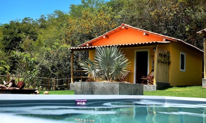 Palmeiras House | Vila Celso de Gil, aconchego, privacidade, internet, casas de campo 300m da cachoeira da Boa Vista , próximo Vale do Capão