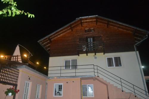 Sinaia House | Vila Pitty