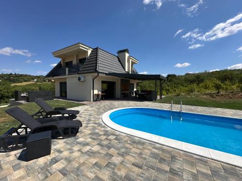 Petrovaradin Villa | Vila Remeta