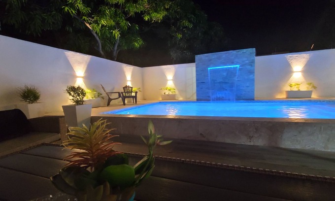 Santiago de los Caballeros Villa | Villa Estrella swimming pool BBQ wifi free parking