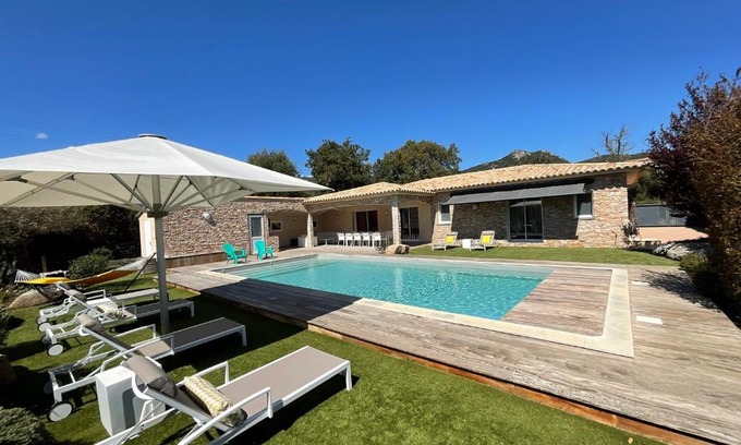 Pinarellu Villa | Villa Poggio Rosso - Pool-House & Piscine chauffée