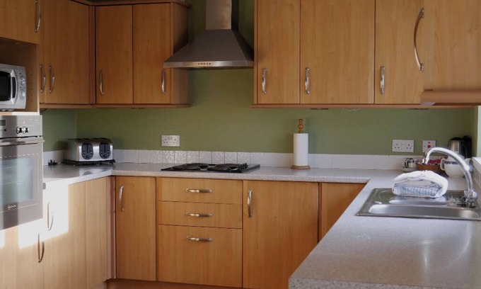 Pittenweem House | Villa 1, 3 Bedrooms, Sleeps 8, with Leisure Club Access