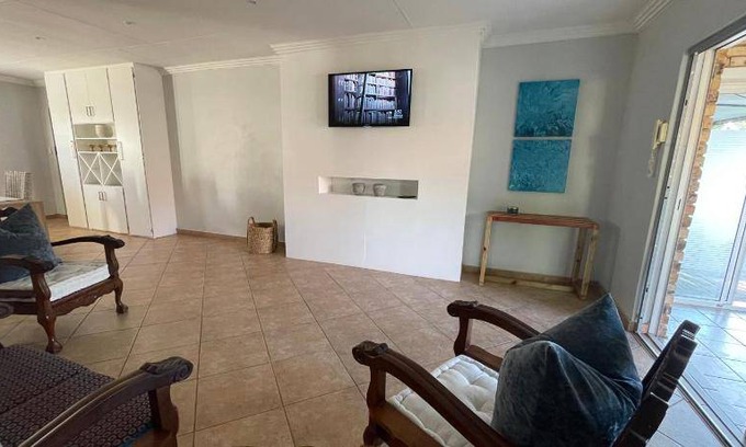 Klerksdorp Villa | Villa ∙ 1 bedroom ∙ 2 guests