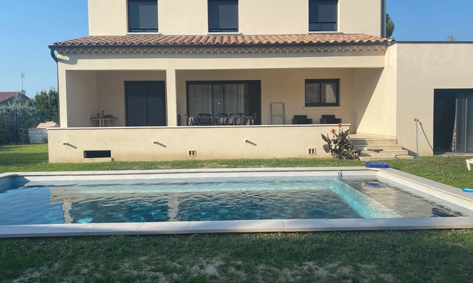 Valreas Villa | Villa 140m2 private pool in Provence