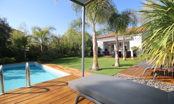 Le Cannet Villa | Villa , 2 miles & 6 min from Cannes Croisette, beaches & FILM FESTIVAL