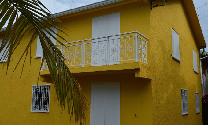 Sainte-Clotilde Villa | Villa 2 to 8 people for holidaymakers or professionals