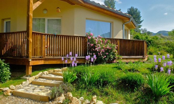 Buis-les-Baronnies Villa | Villa 3 bedrooms 1 bathroom 100m2 on one level
