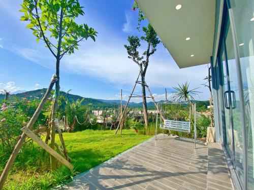 Phuc Yen Cabin | Villa 3 bedrooms Venus Flamingo Resort free ticket F12 or F24