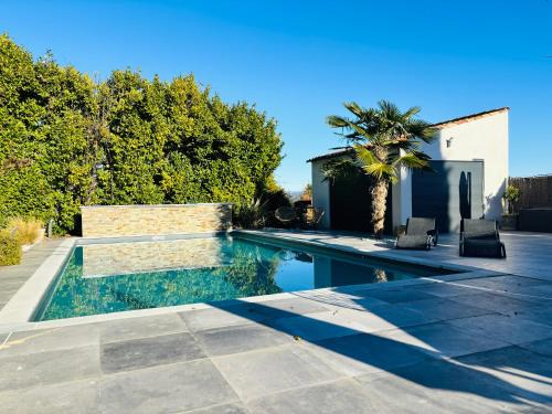 Villeneuve Villa | Villa 3 chambres, Pool House