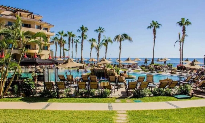 Los Cabos Villa | Villa 3103 - Ground Floor 3b/4b - Steps to pool