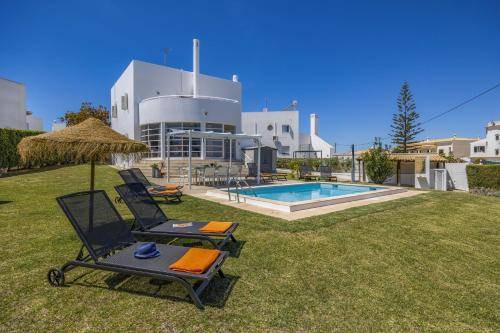 Vale de Carro Villa | Villa ∙ 4 bedrooms ∙ 8 guests