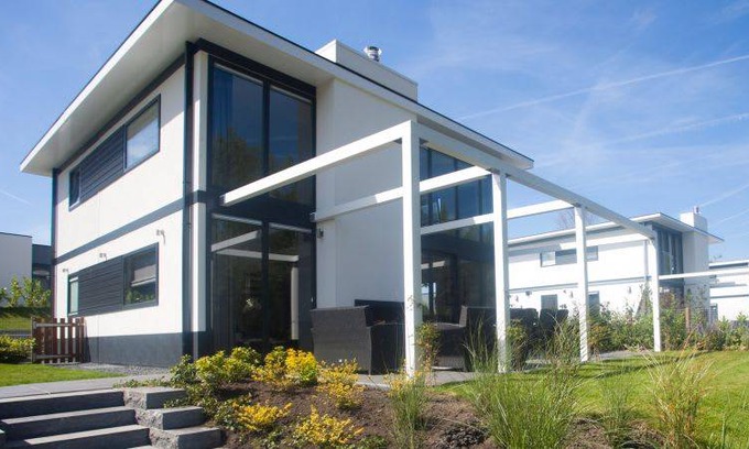 Halfweg Villa | Villa ∙ 4 bedrooms ∙ 8 guests