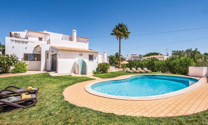 Sesmarias Villa | Villa ∙ 4 bedrooms ∙ 6 guests