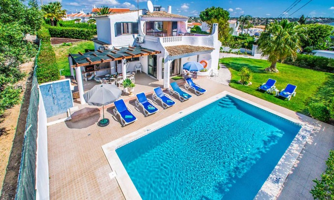 Sesmarias Villa | Villa ∙ 4 bedrooms ∙ 8 guests