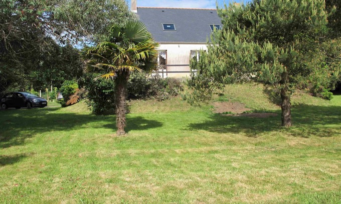 Roscanvel Villa | Villa 4 People/Big Garden 7000m²/Roscanvel, Crozon Peninsula, nature reserve.