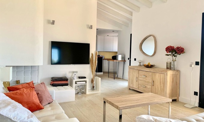 Coti-Chiavari House | VILLA - 6 PEOPLE - SEA VIEW - SWIMMING POOL - SOUTH CORSICA
