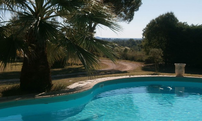 Serviers-et-Labaume Villa | Villa 8/9 p very comfortable splendid view of Uzes