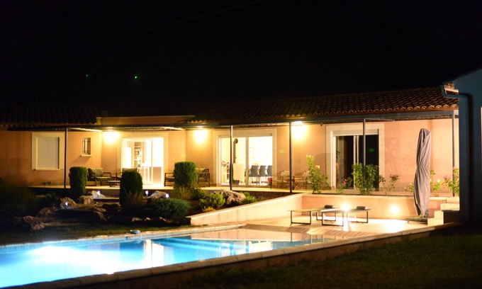 Belvezet Villa | Villa 8 people with swimming pool 15 min. Uzès