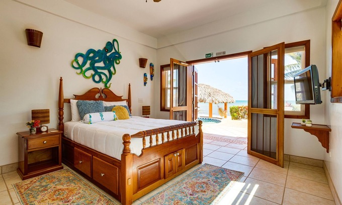 Plantation Apartment | Villa 99-Octopus Studio-Beachfront-Pool-Luxury