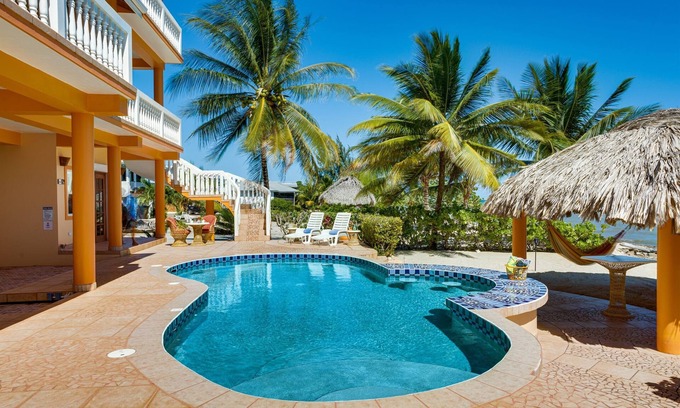 Plantation Apartment | Villa 99-Sun Suite Studio-Beachfront-Pool