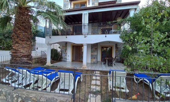 Torba Villa | Villa Aegean a Luxury 4 Double Bedroom villa with shared pool in Torba Bodrum