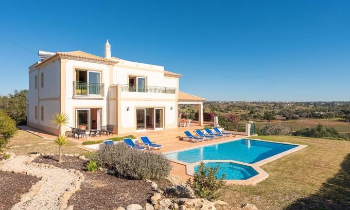 Vale de Parra Villa | Villa Agua by Gabi Miguel