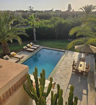 Zaouia Sidi Abdallah Ben Sassi Villa | Villa AIMA - avec Gourvernante