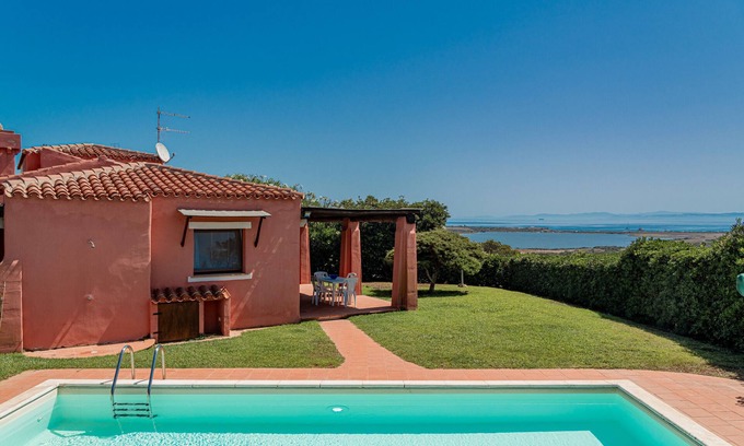 Punta De Su Turrione Villa | Villa 'Alba Piscina Vista Mare' with Sea View, Wi-Fi and Air Conditioning