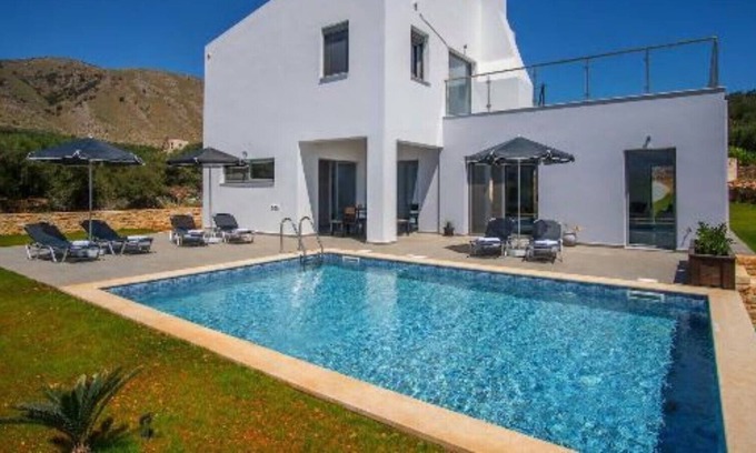 Megala Chorafia Villa | Villa Alen...An exceptional private Villa!